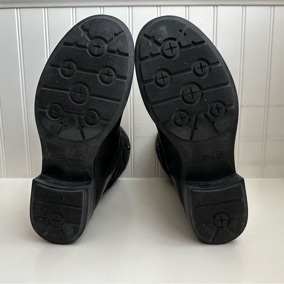 Aquatalia Booties, size 8 - Picture 5 of 6